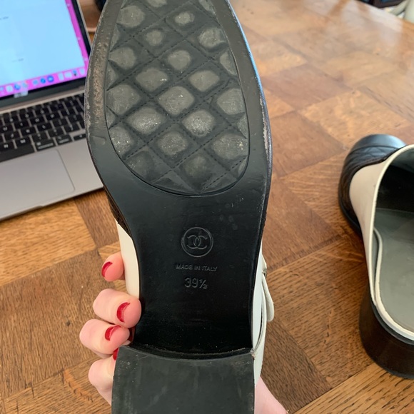 Chanel Mules/Clogs - lightly worn. Slight scuff on one toe. Retail over $1400 - Picture 4 of 6